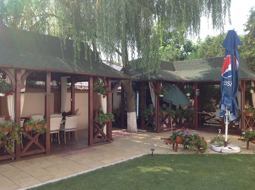 Vila Royal Urziceni Exterior photo